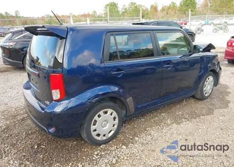 2014 Scion Xb z USA, uszkodzony, nr VIN JTLZE4FE1EJ065996